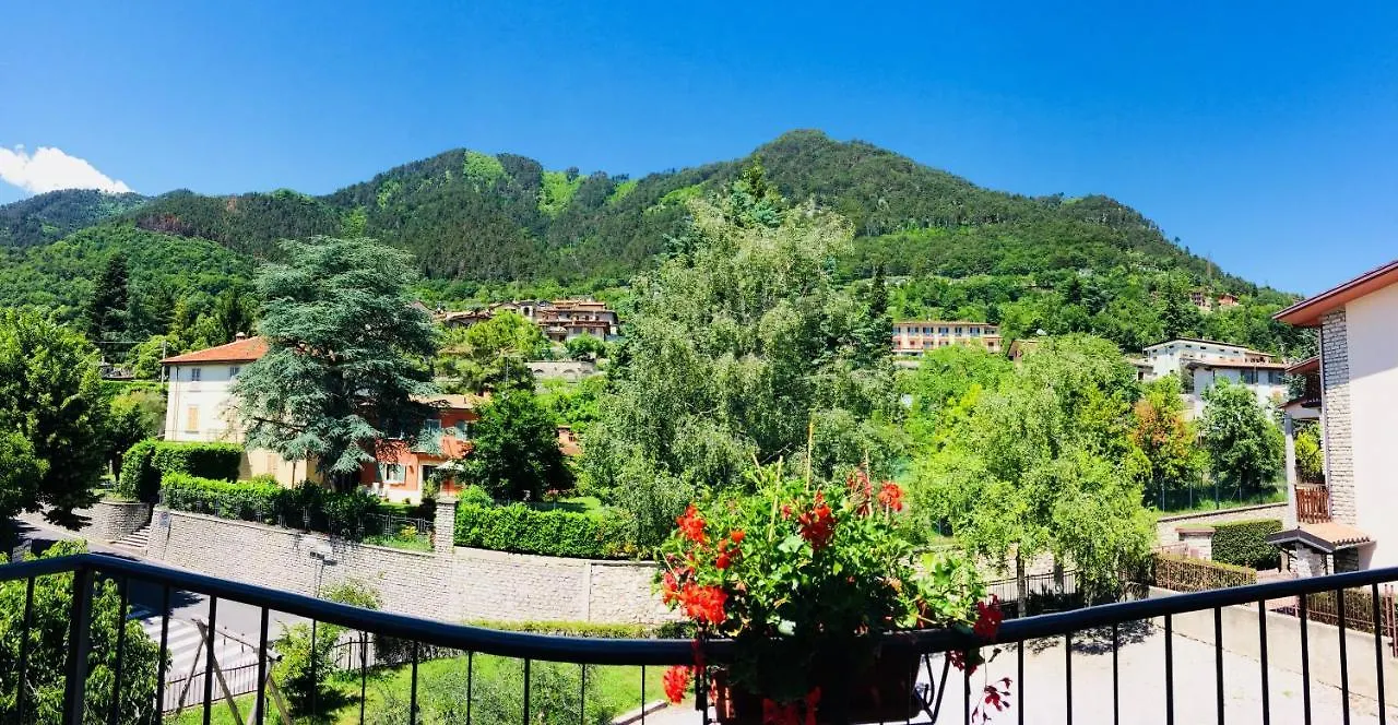Ca' Ai Tigli Hotel Tignale