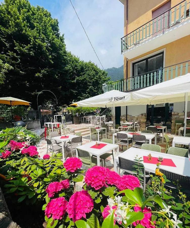 Ca' Ai Tigli Hotel Tignale