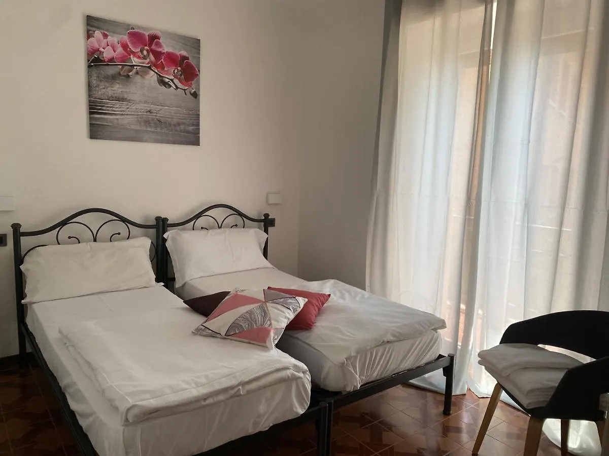 Ca' Ai Tigli Hotel Tignale 2*,