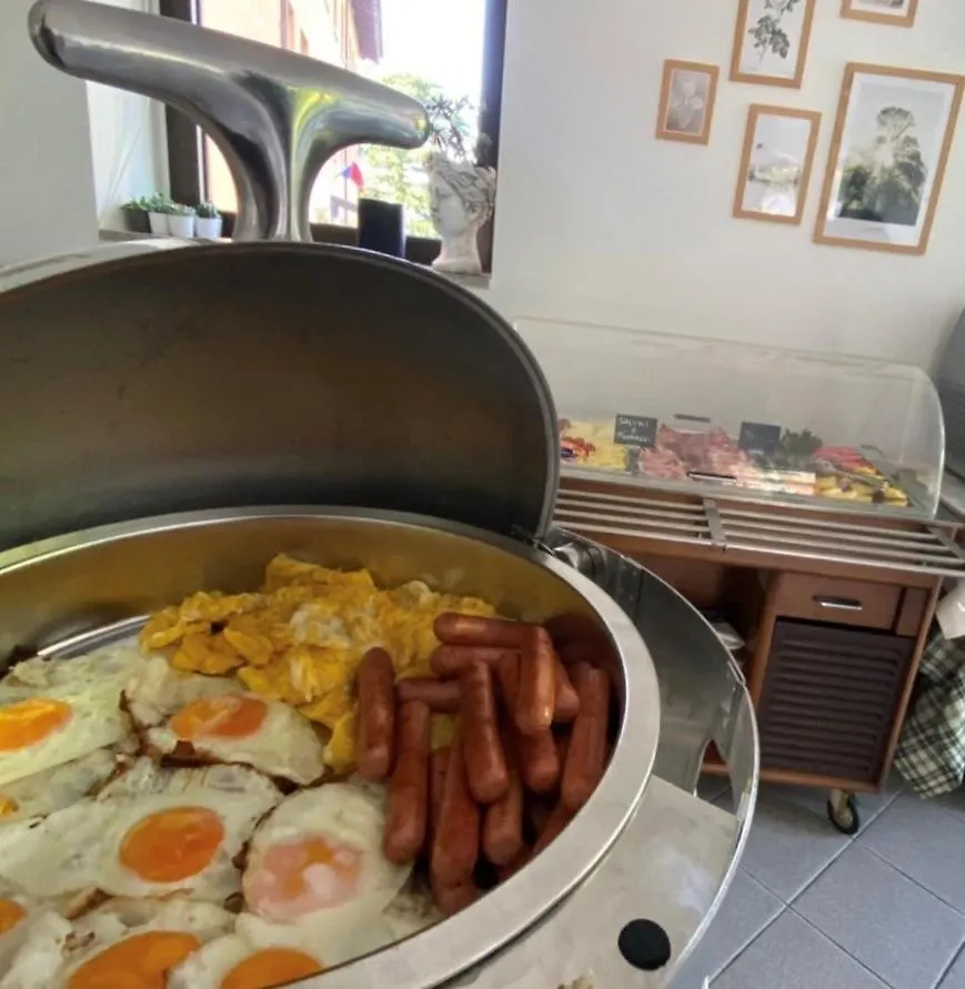 **  Ca' Ai Tigli Hotel Tignale Italië