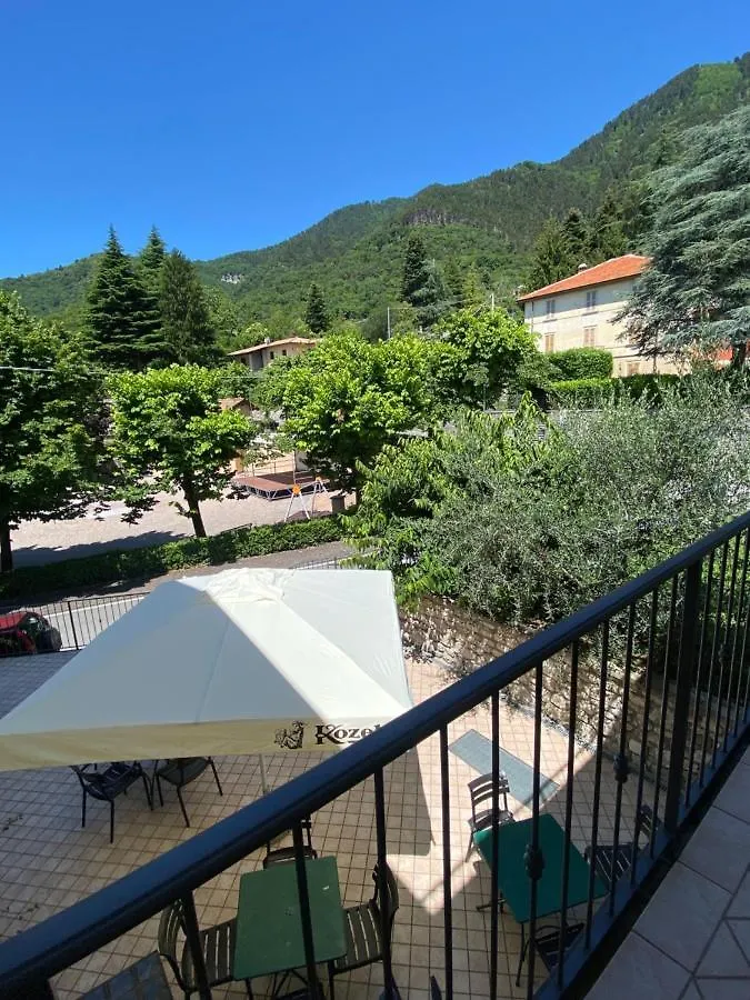 Ca' Ai Tigli Hotel Tignale